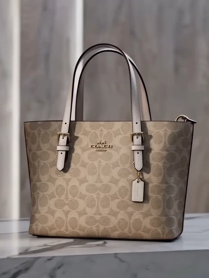 Signature Tote, concept for coach
